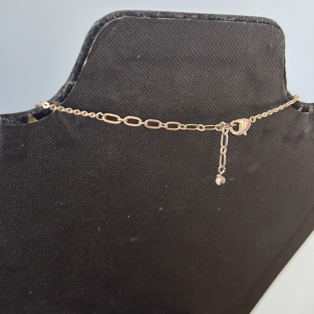 Rhinestone silver statement necklace. - Picture 3 of 4